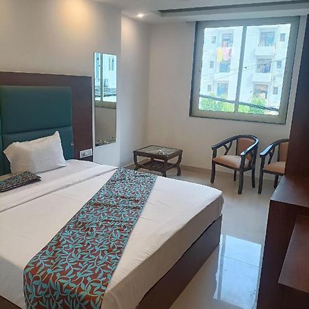 Hotel Tark Inn Near Igi Airport New Delhi Exterior photo
