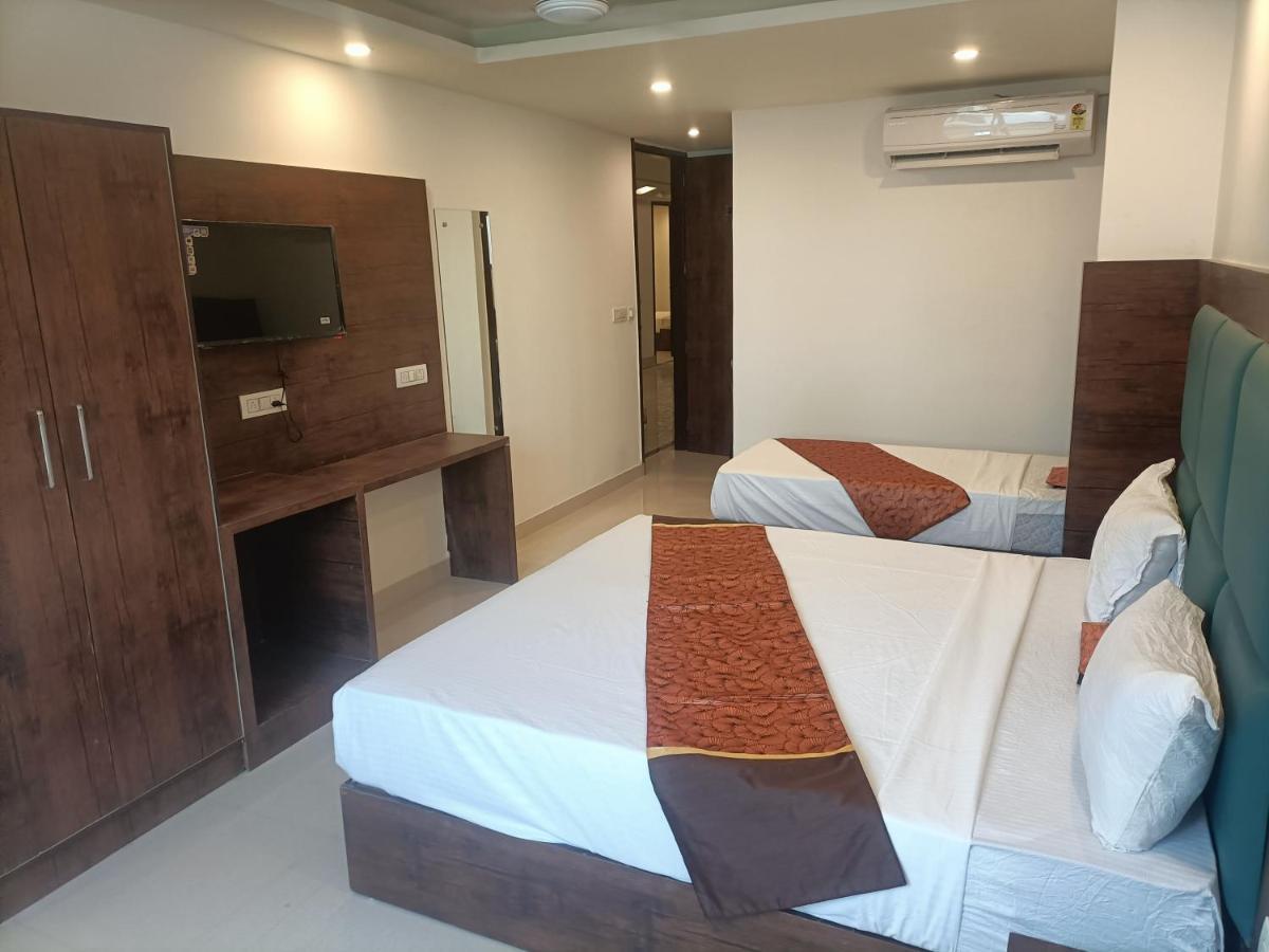 Hotel Tark Inn Near Igi Airport New Delhi Exterior photo